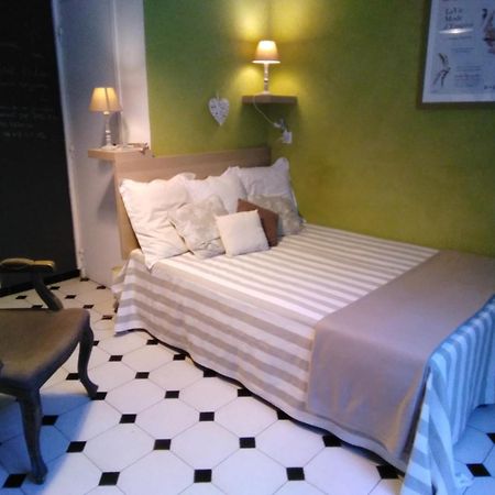 Le Petit Palais Maisonnette Aparthotel อาวีญง ภายนอก รูปภาพ